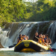 Balneário – Cachoeiras Serra da Bodoquena (com almoço)