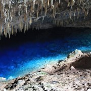 Gruta do Lago Azul